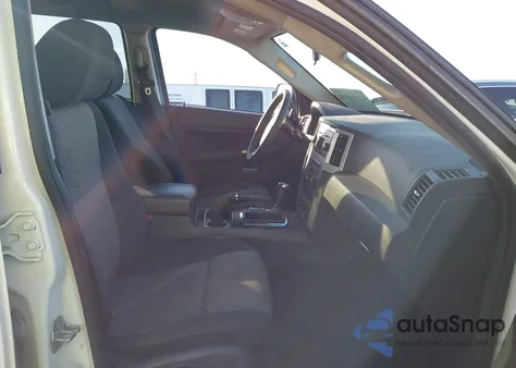 2010 Jeep Grand Cherokee Laredo from USA, damaged, VIN 1J4PS4GK8AC154960